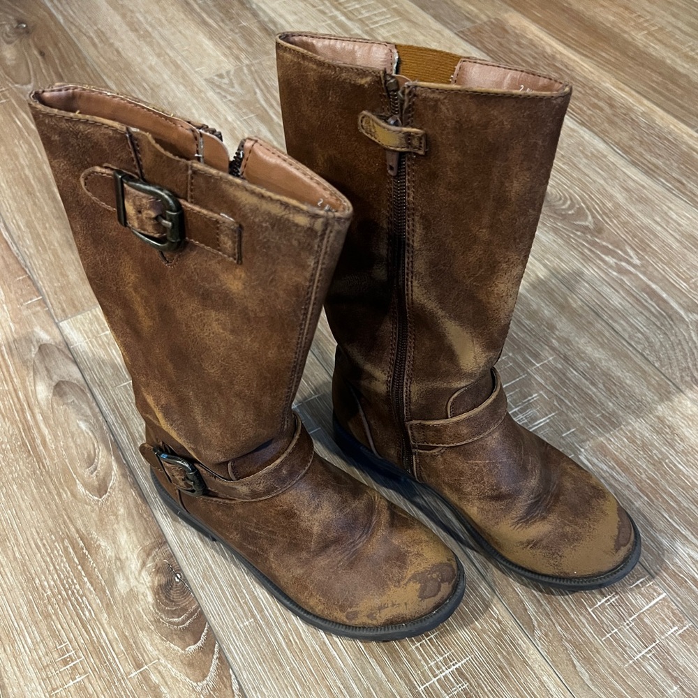 Cat & Jack Girls Brown Boots - Size 2